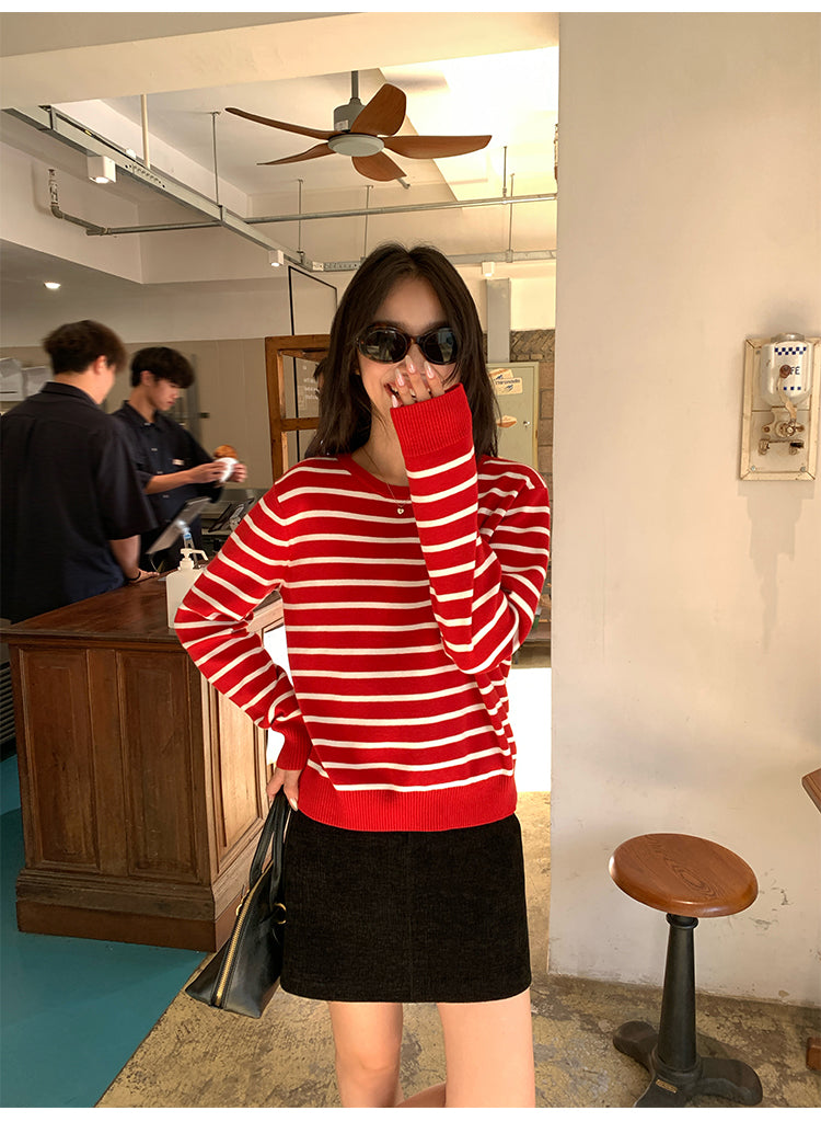 Pusumede Striped Crewneck Sweater