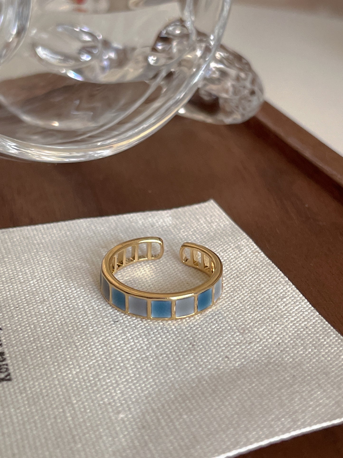 VIGVOG Geometric Emerald-Tone Ring Collection