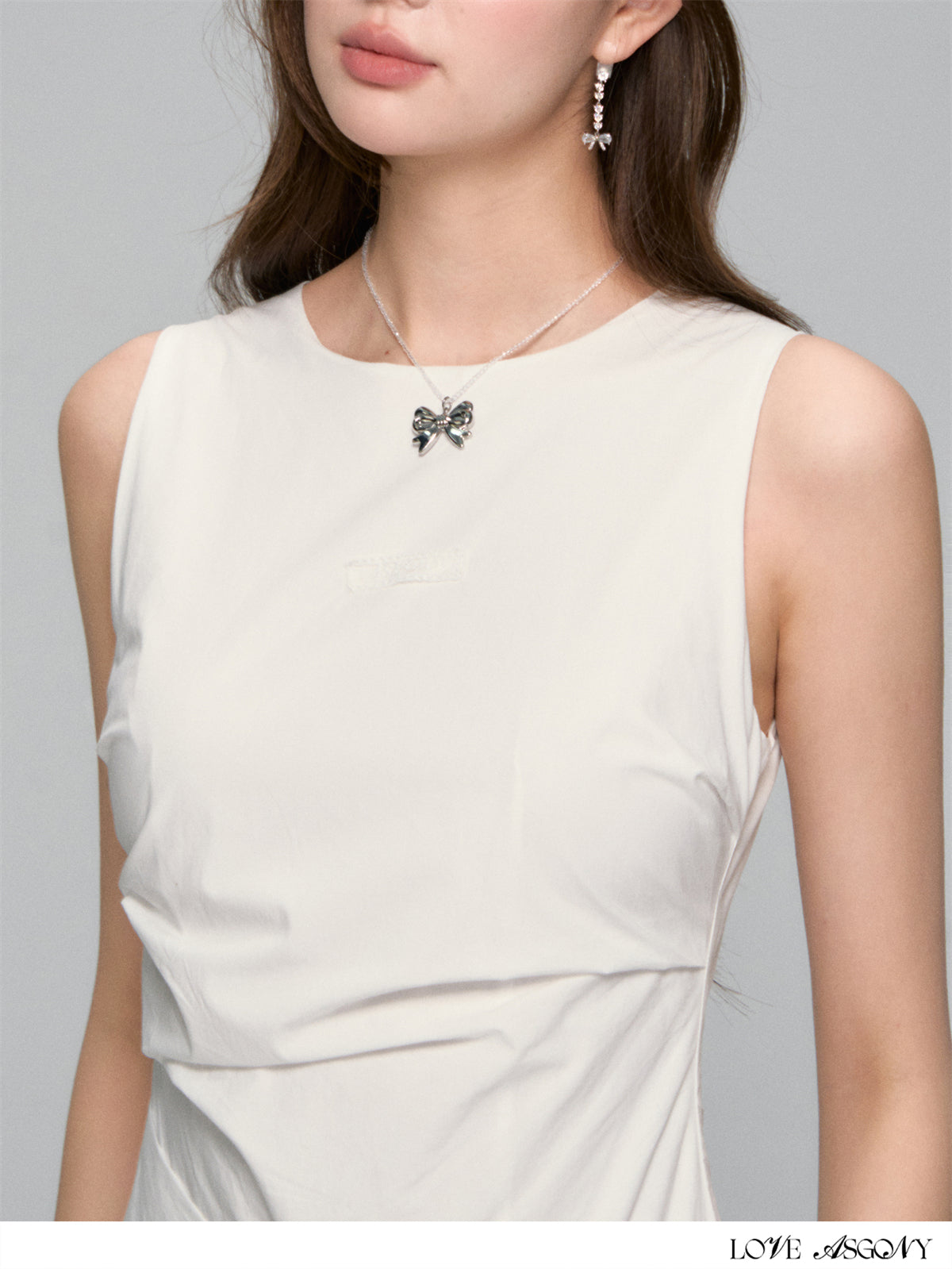 AsGony Minimalist Sleeveless Tie-Front Dress