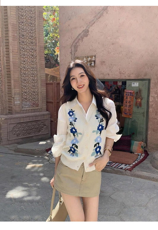 MULVAN Embroidered Vest