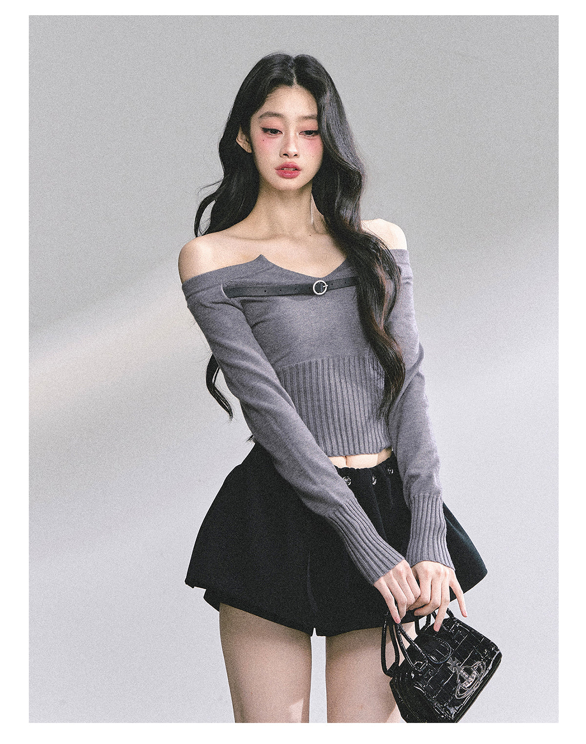 SHAOYEYAN Off-Shoulder Long Sleeve Knit Tee