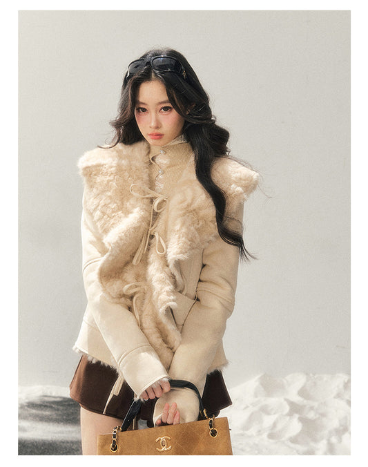 ShaoYeYan Aomalm Pure White Covers Me Shearling Jacket