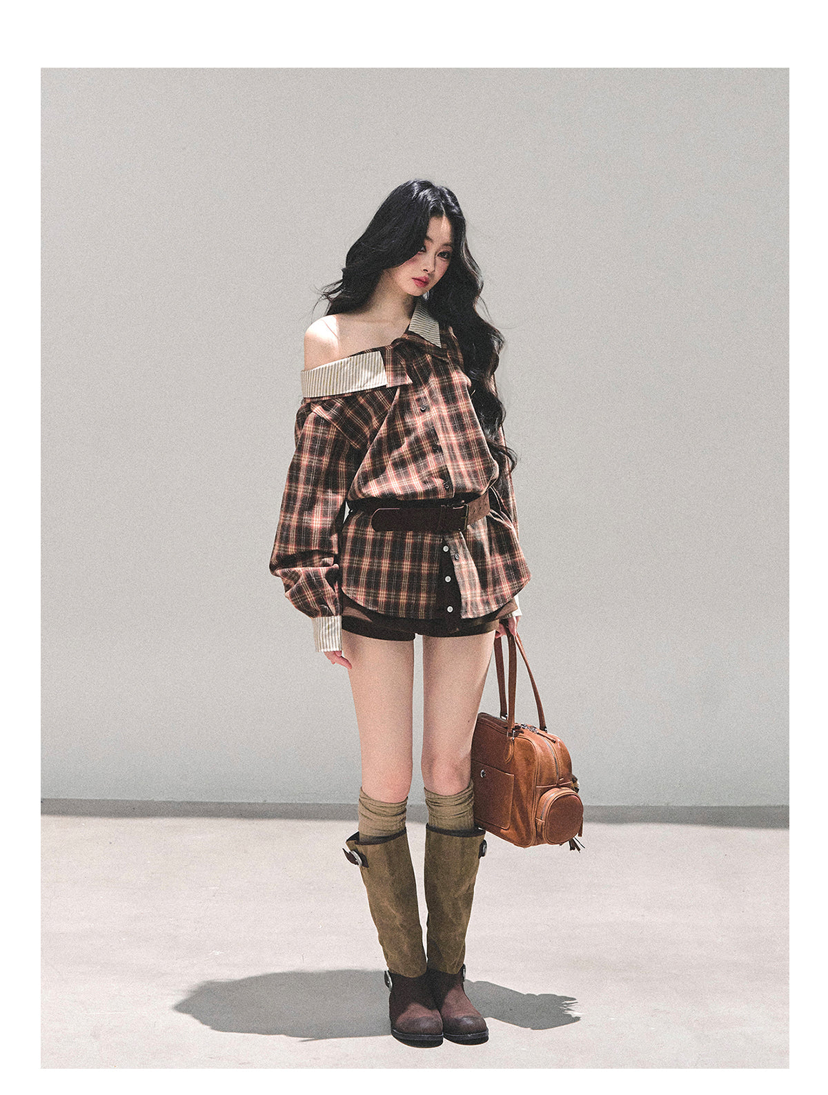 ShaoYeYan Streets She Passed Off-Shoulder Plaid Shirt