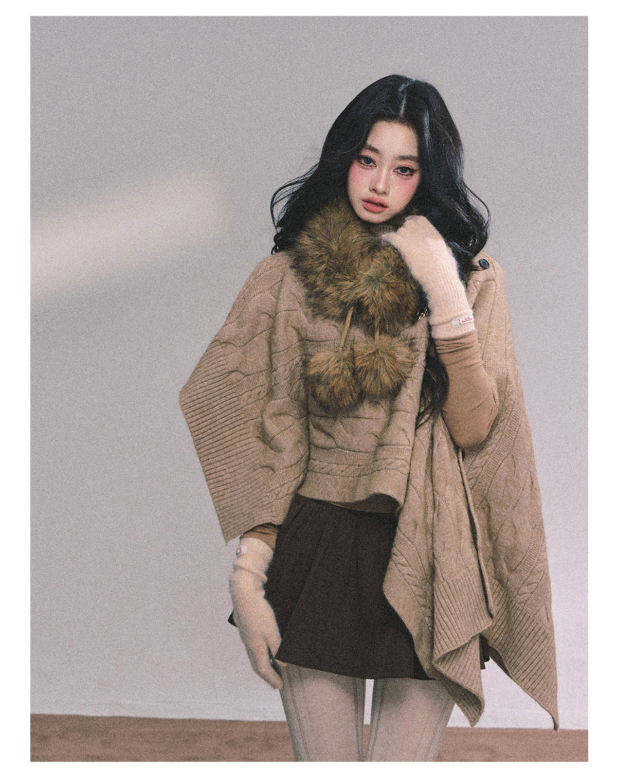 ShaoYeYan British Muse Loose Fit Knit Cape Sweater