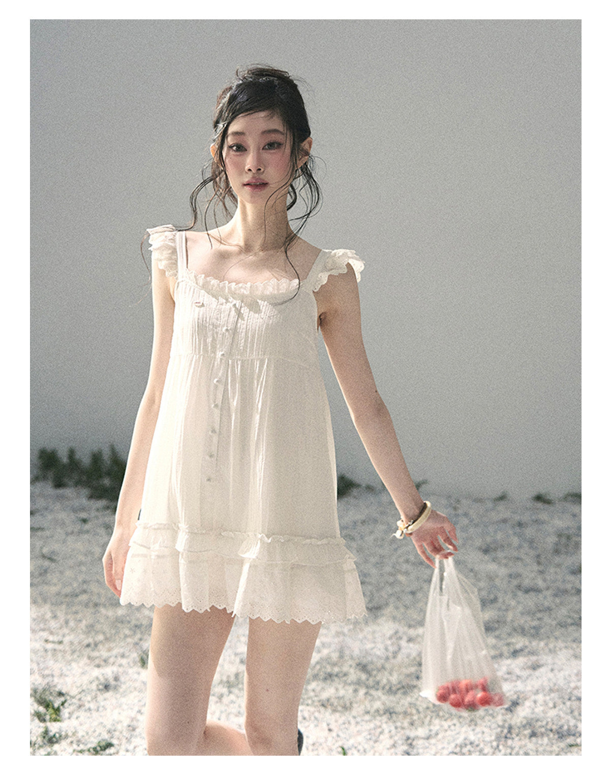 ShaoYeYan Aomalm Fragments of Light Adorn the Hem French Butterfly Sleeve Lace Dress