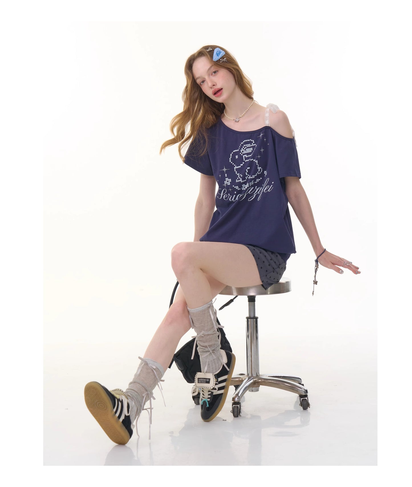 ziziFei Vintage Bunny Lace Tee