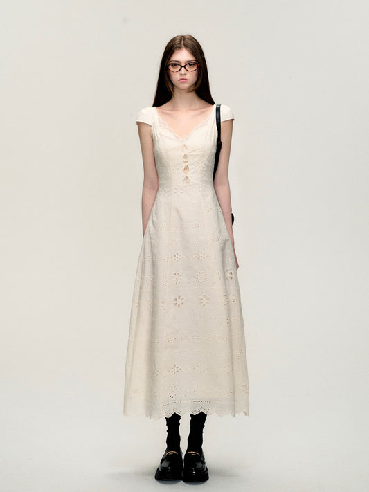 OAKMOO 'Timeless Whispers' White Lace Panel Dress