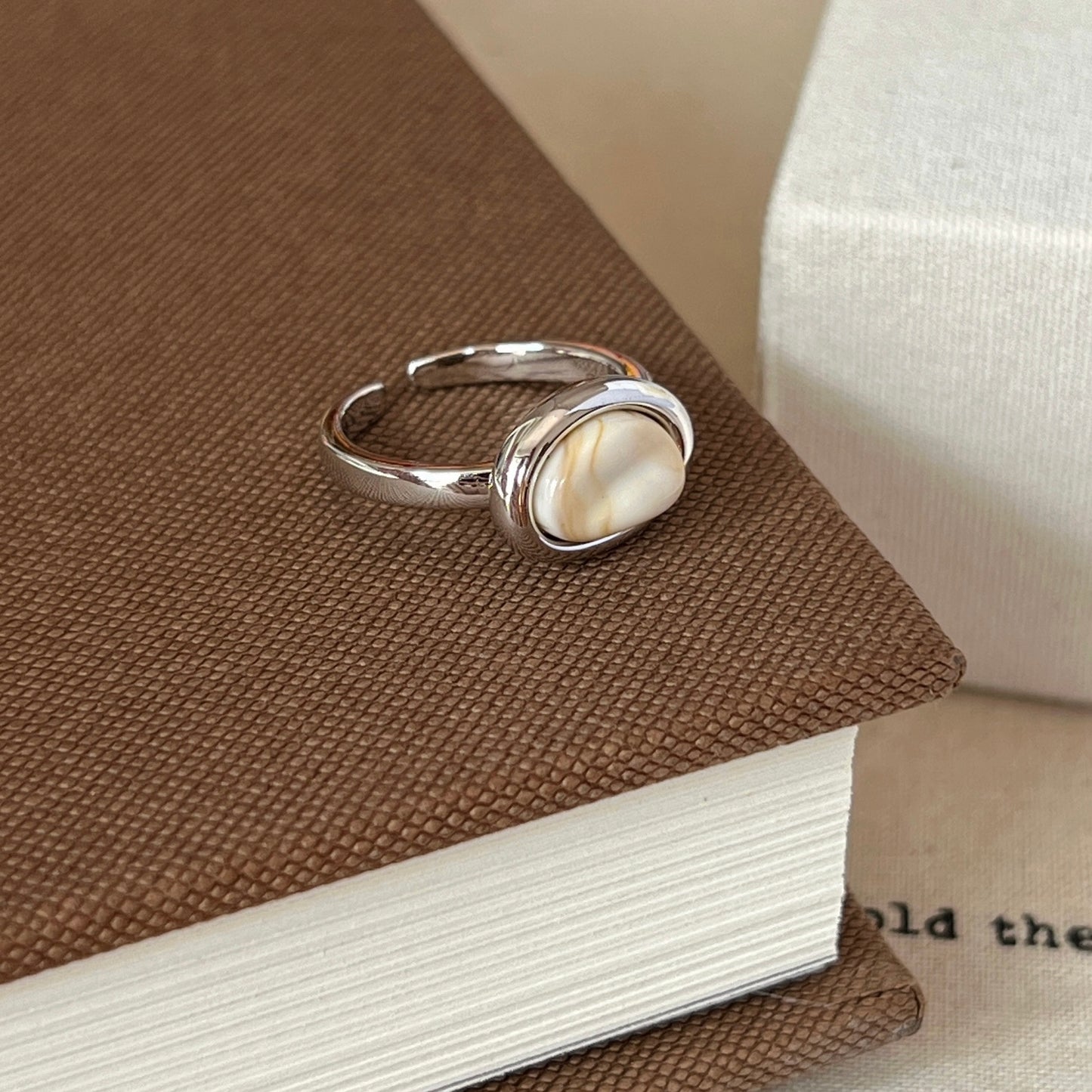 VIGVOG Geometric Gemstone Rings