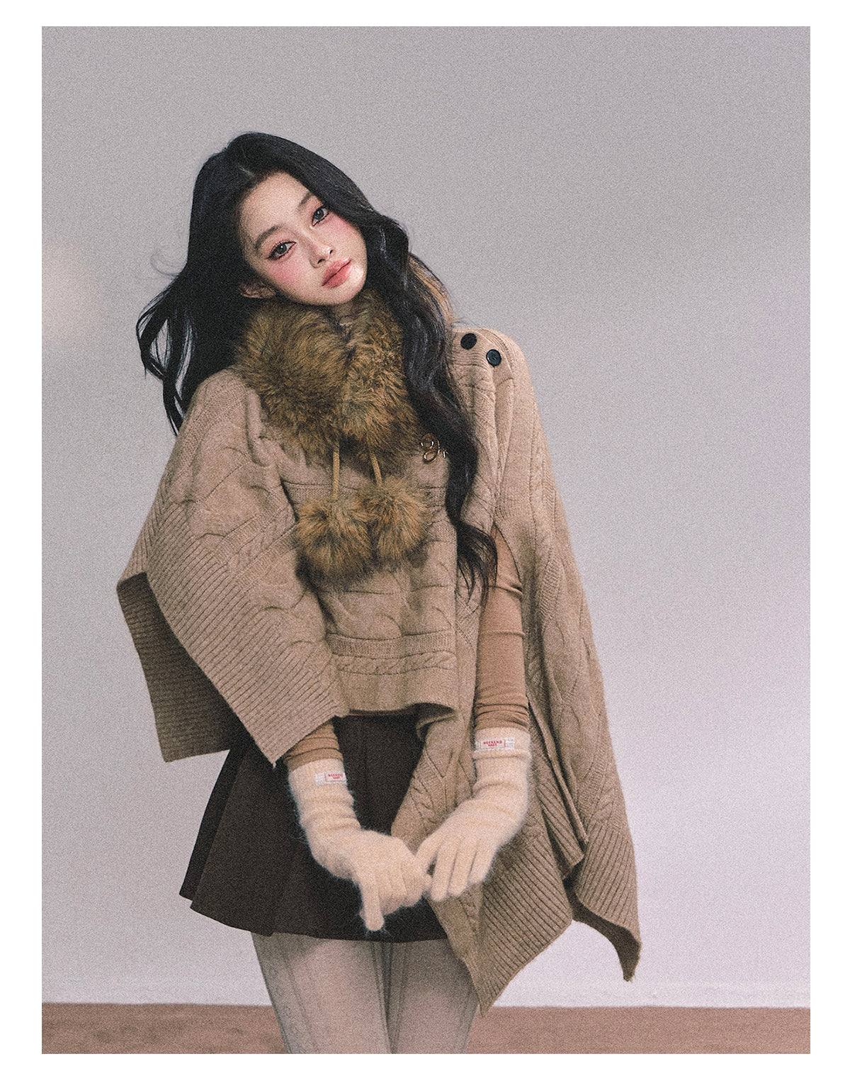 ShaoYeYan British Muse Loose Fit Knit Cape Sweater
