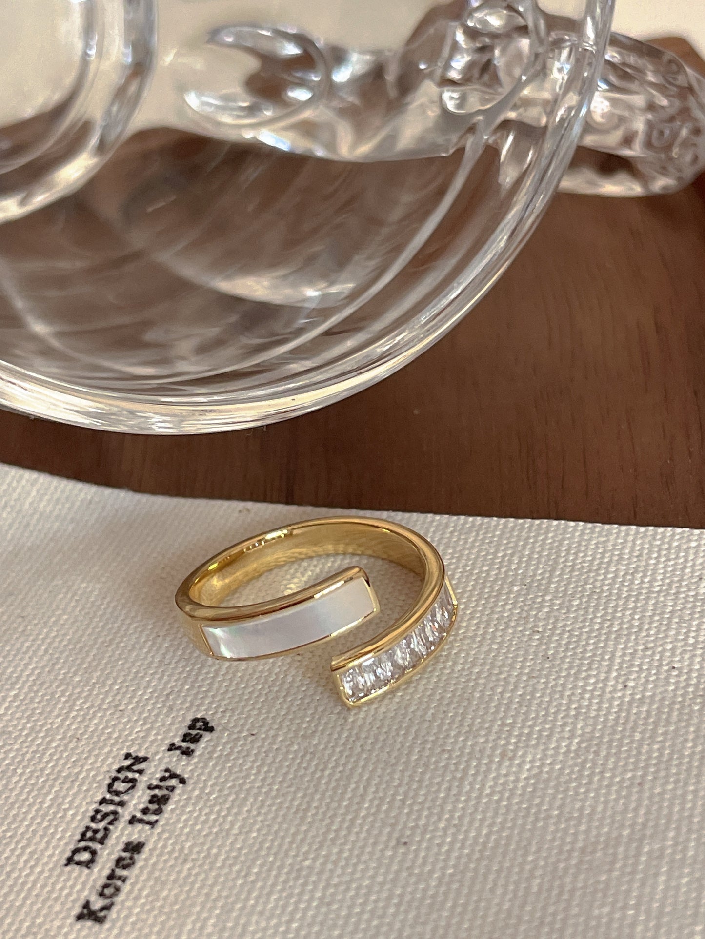 VIGVOG Geometric Emerald-Tone Ring Collection