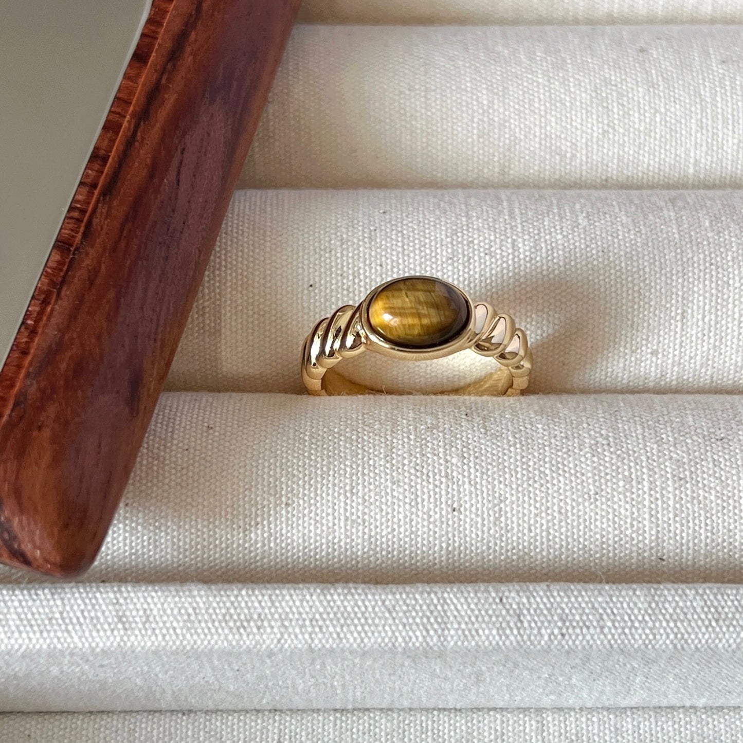 VIGVOG Geometric Gemstone Rings