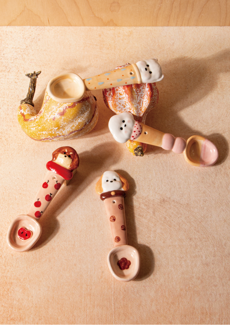 CONGSTUDIO Hand-Painted Ceramic Puppy Spoon