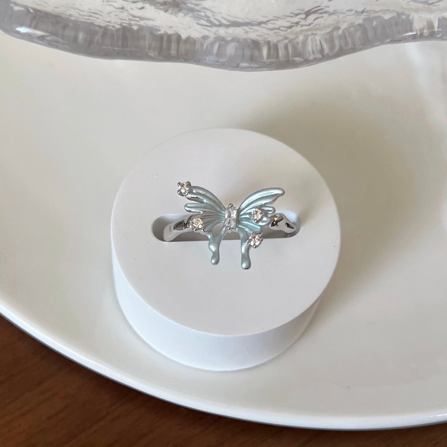 VIGVOG 2024 Frosted Butterfly Ring Collection