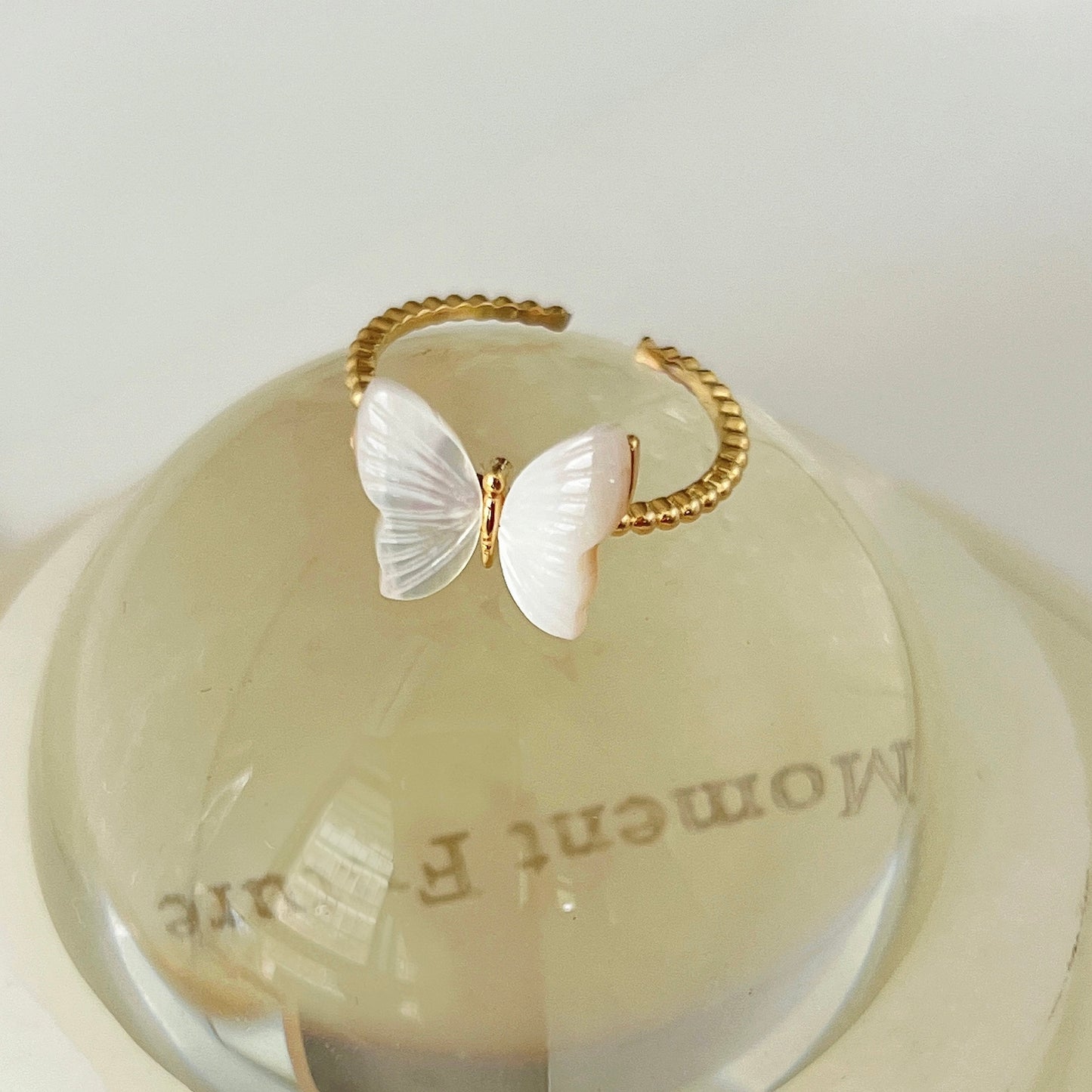VIGVOG Pearl Butterfly Vintage Ring