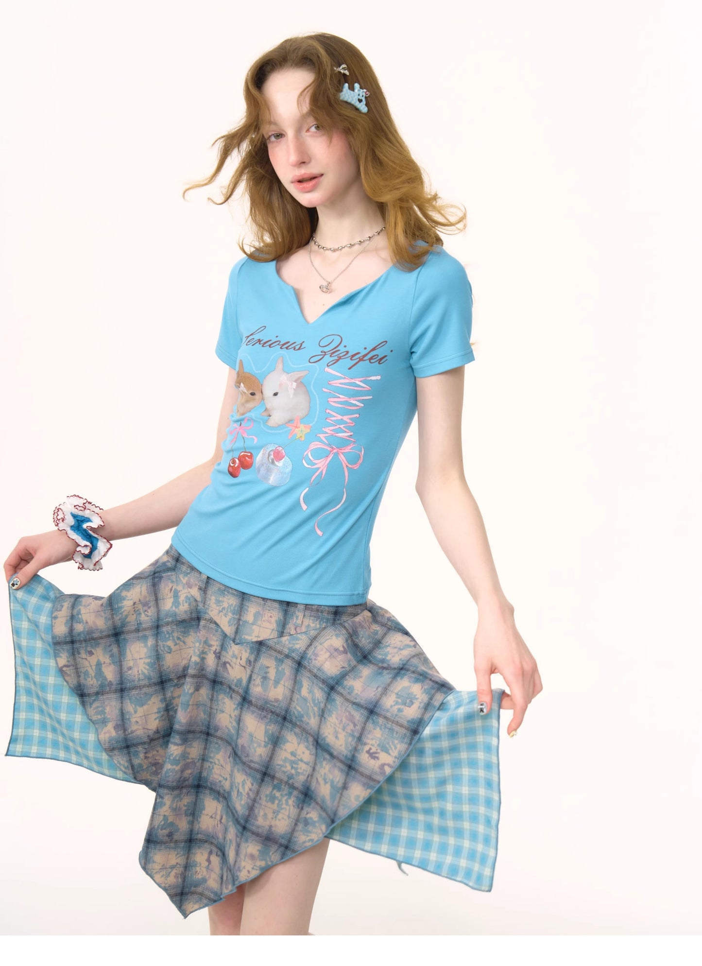 ziziFei Retro Bunny Print V-Neck Tee