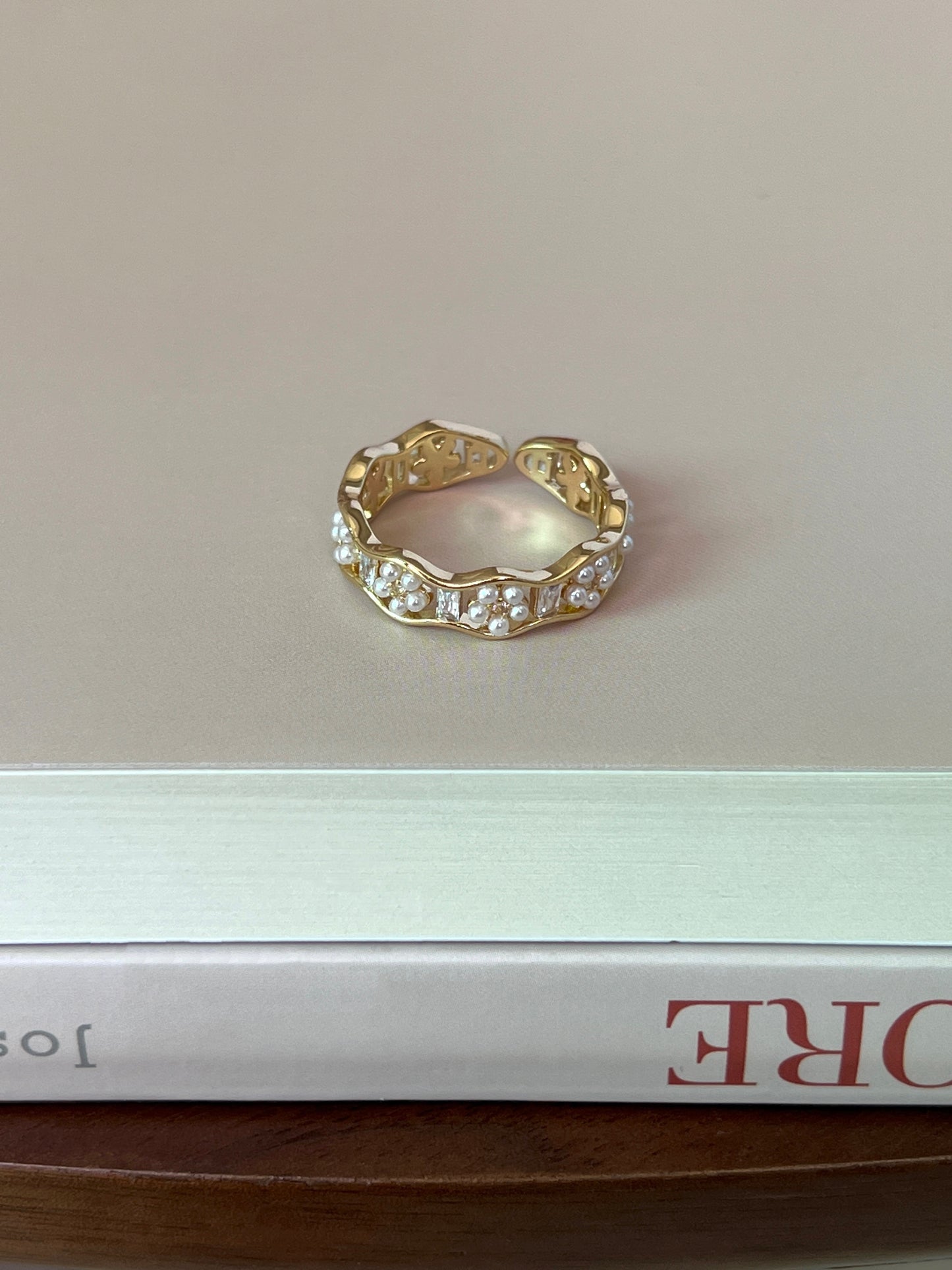 VIGVOG Enamel & Pearl Princess Ring Collection