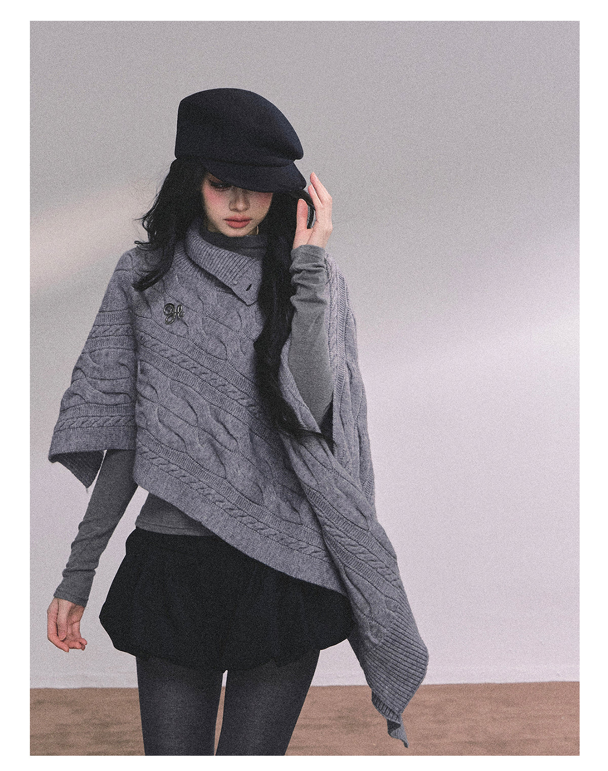 ShaoYeYan British Muse Loose Fit Knit Cape Sweater