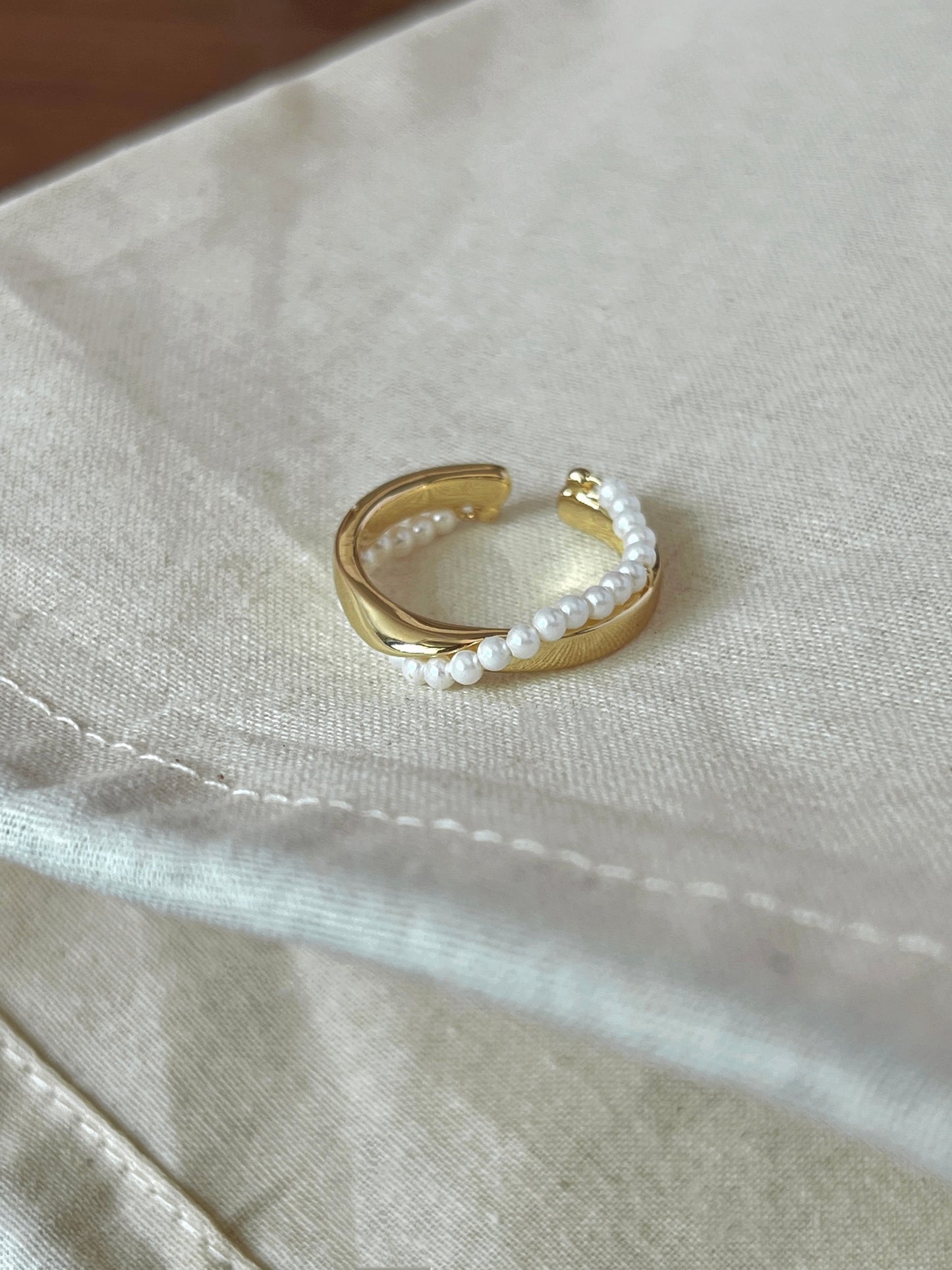VIGVOG Pearl & Enamel Art Ring Collection