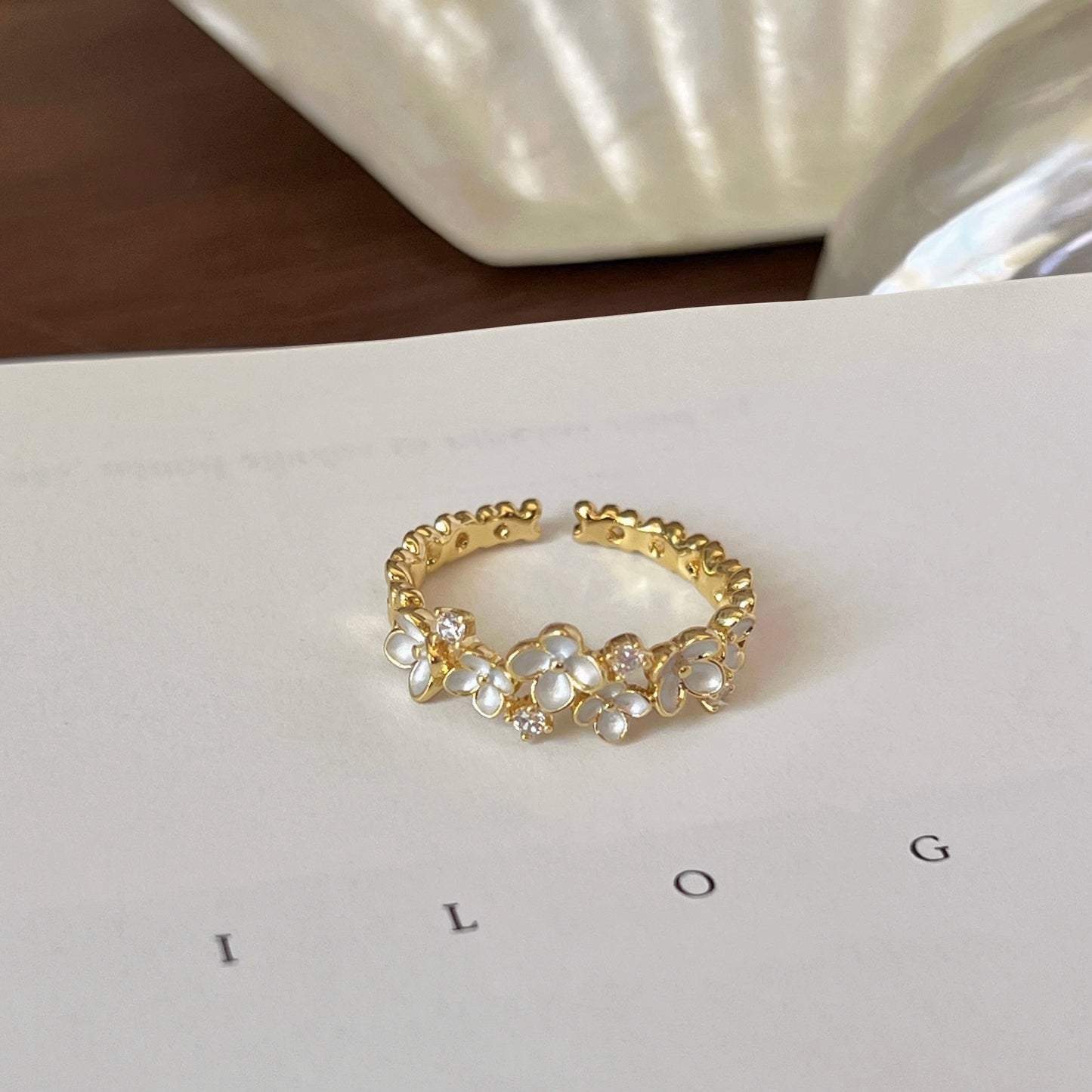 VIGVOG 2024 Floral Bow Ring Collection