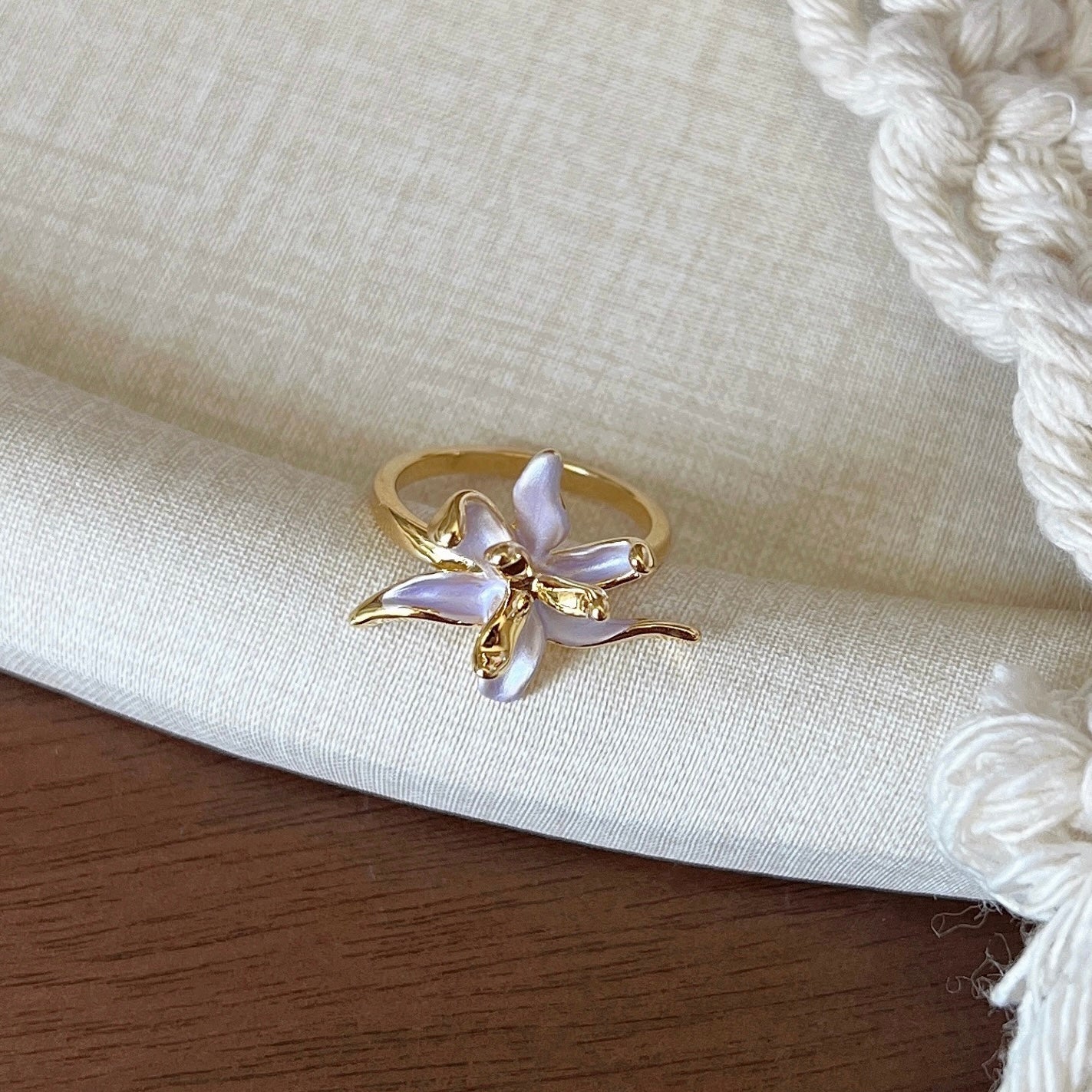 VIGVOG Iris Flower Ring Collection