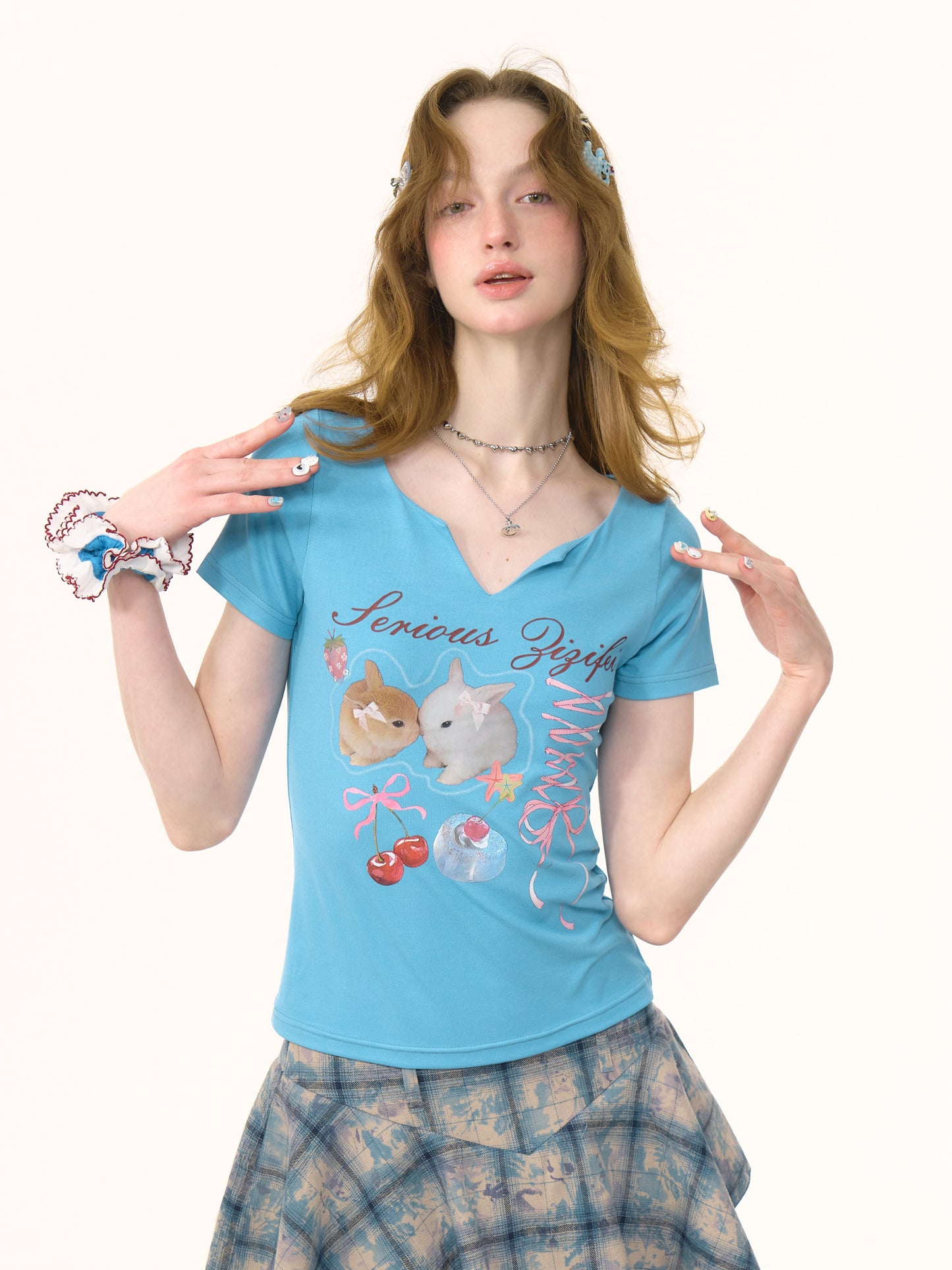 ziziFei Retro Bunny Print V-Neck Tee