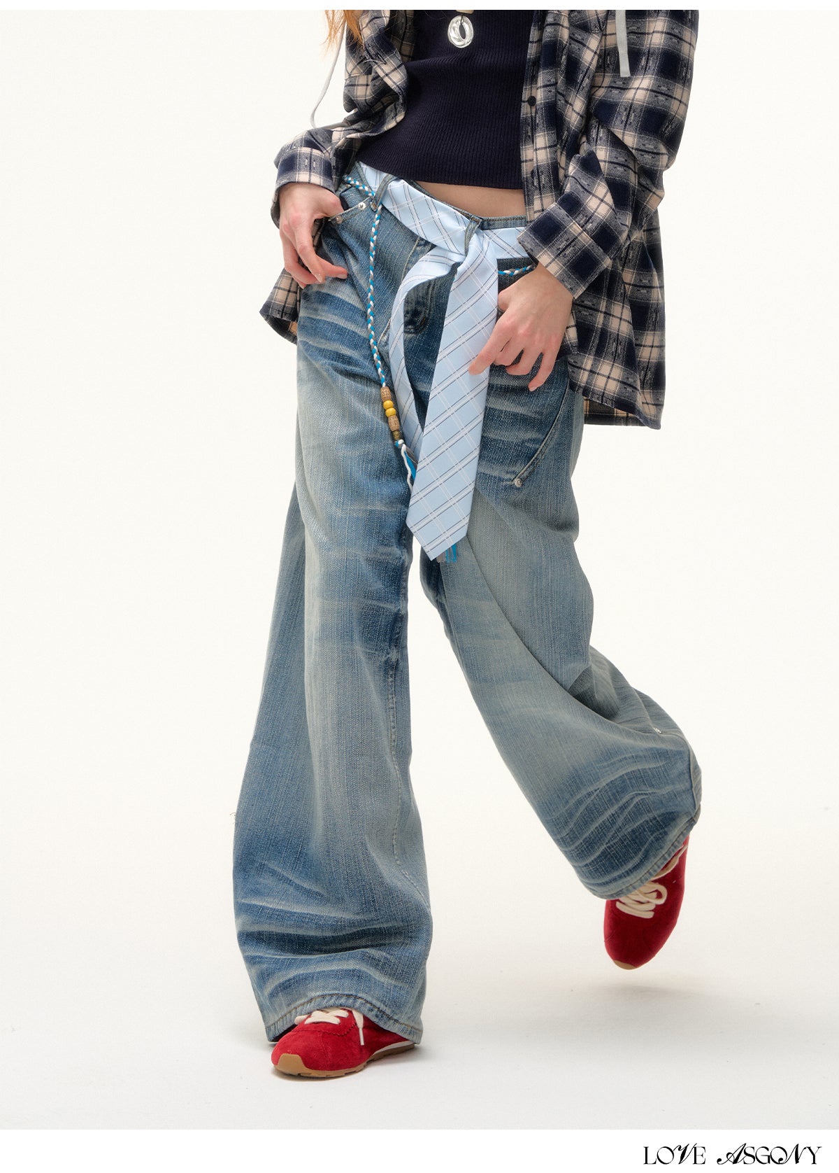 AsGony Tie-Dye Beaded Embellished Washed Jeans
