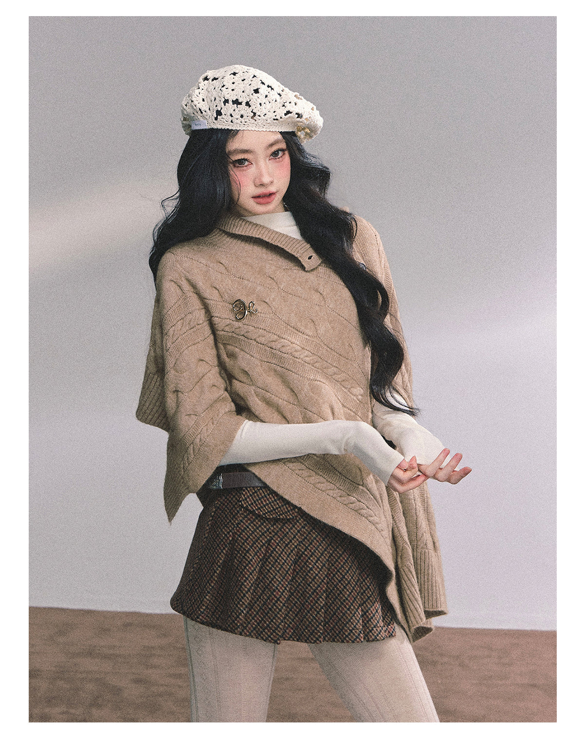 ShaoYeYan British Muse Loose Fit Knit Cape Sweater