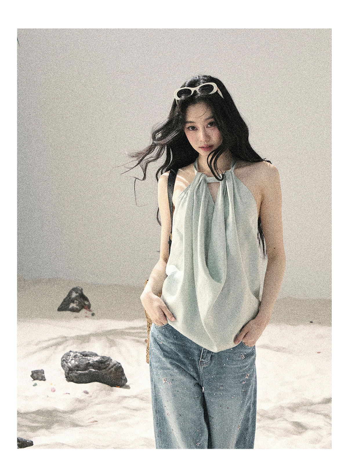 ShaoYeYan Aomalm Flowing Silk French Satin Halter Top