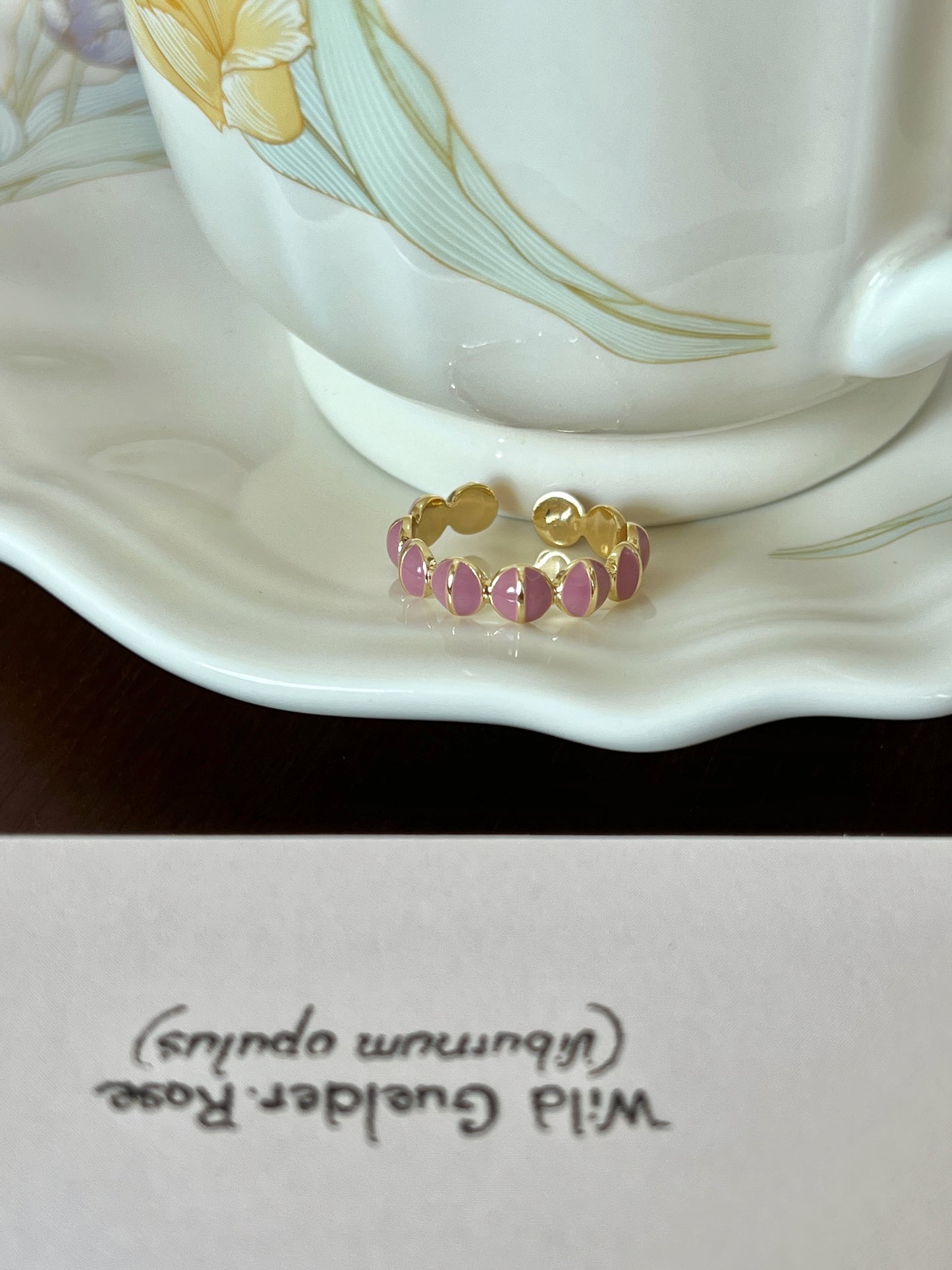 VIGVOG Pearl & Mother-of-Pearl Ring Collection