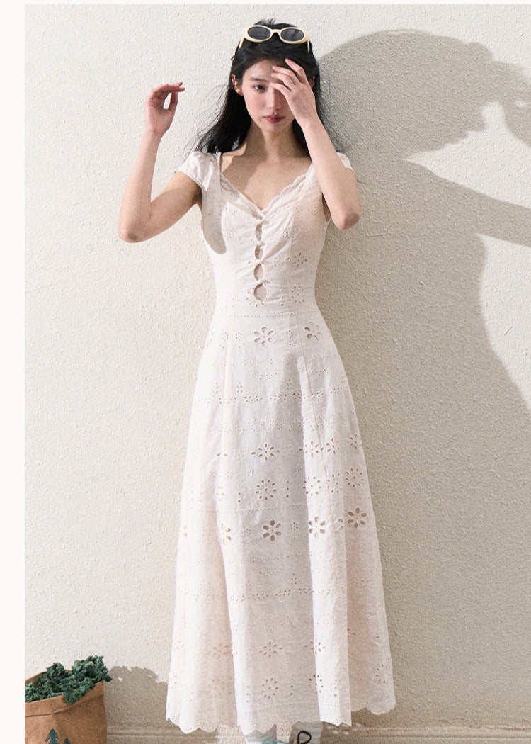 OAKMOO 'Timeless Whispers' White Lace Panel Dress