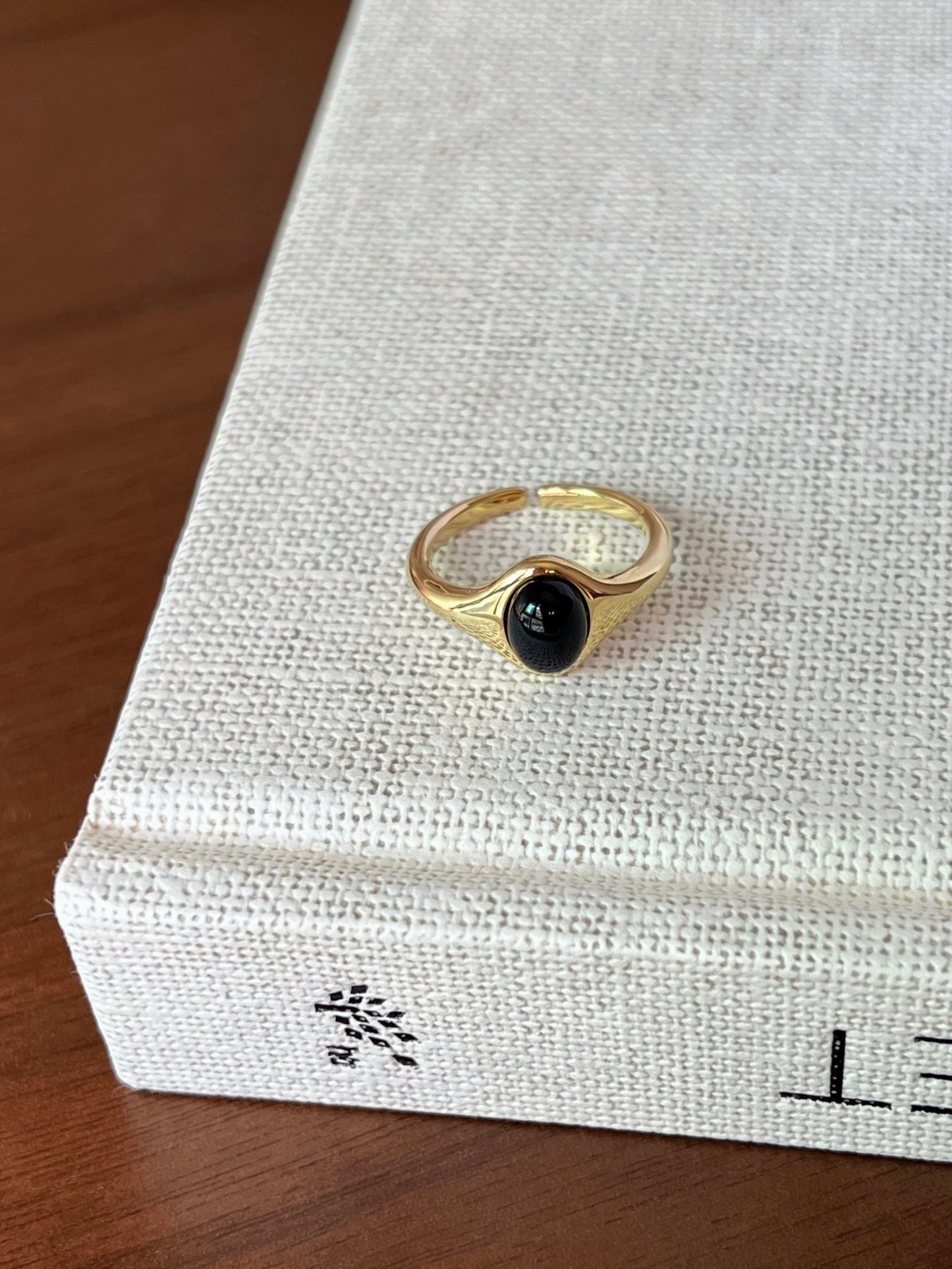 VIGVOG Natural Stone Ring Collection