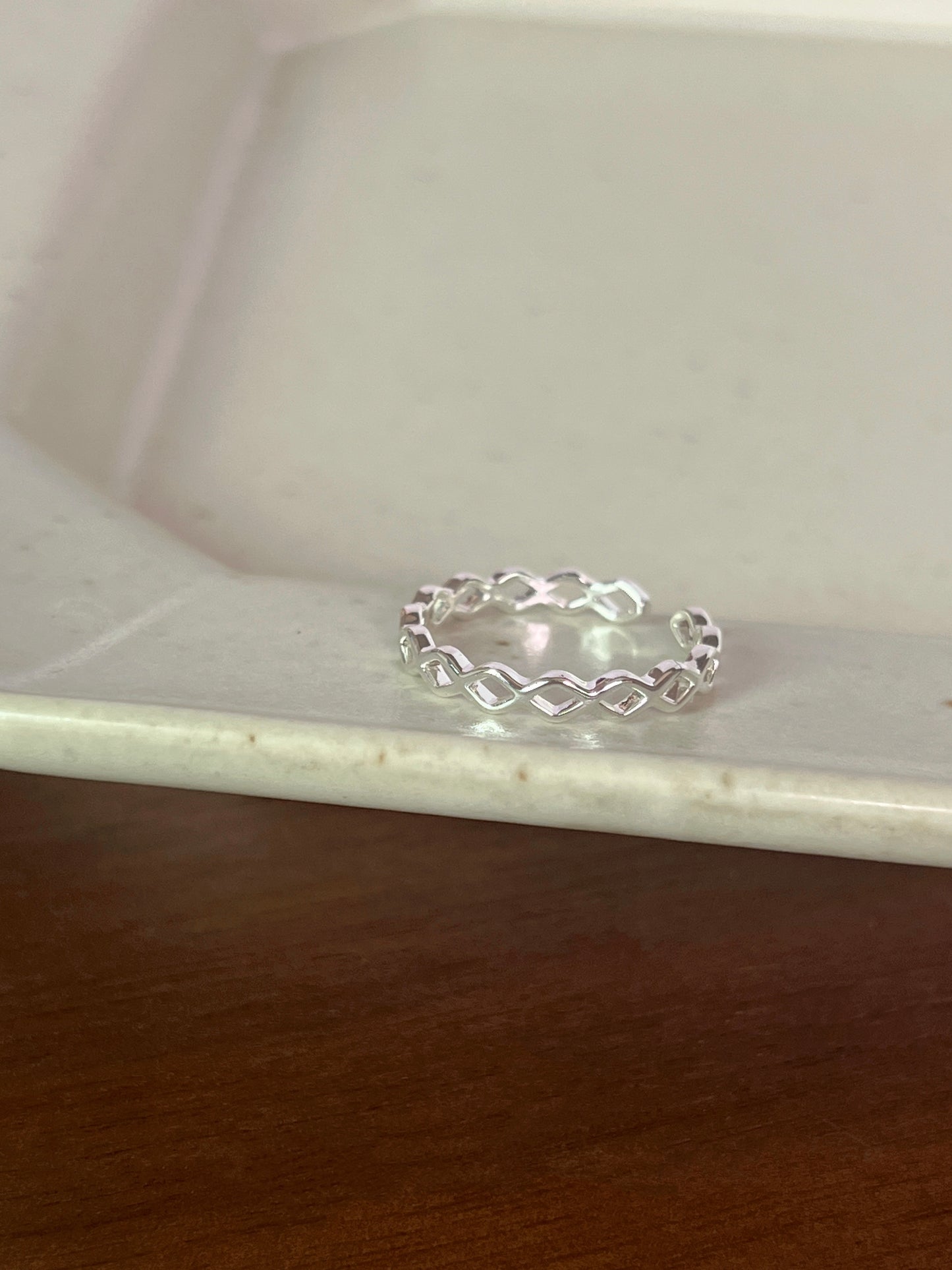 VIGVOG Geometric Pearl Ring