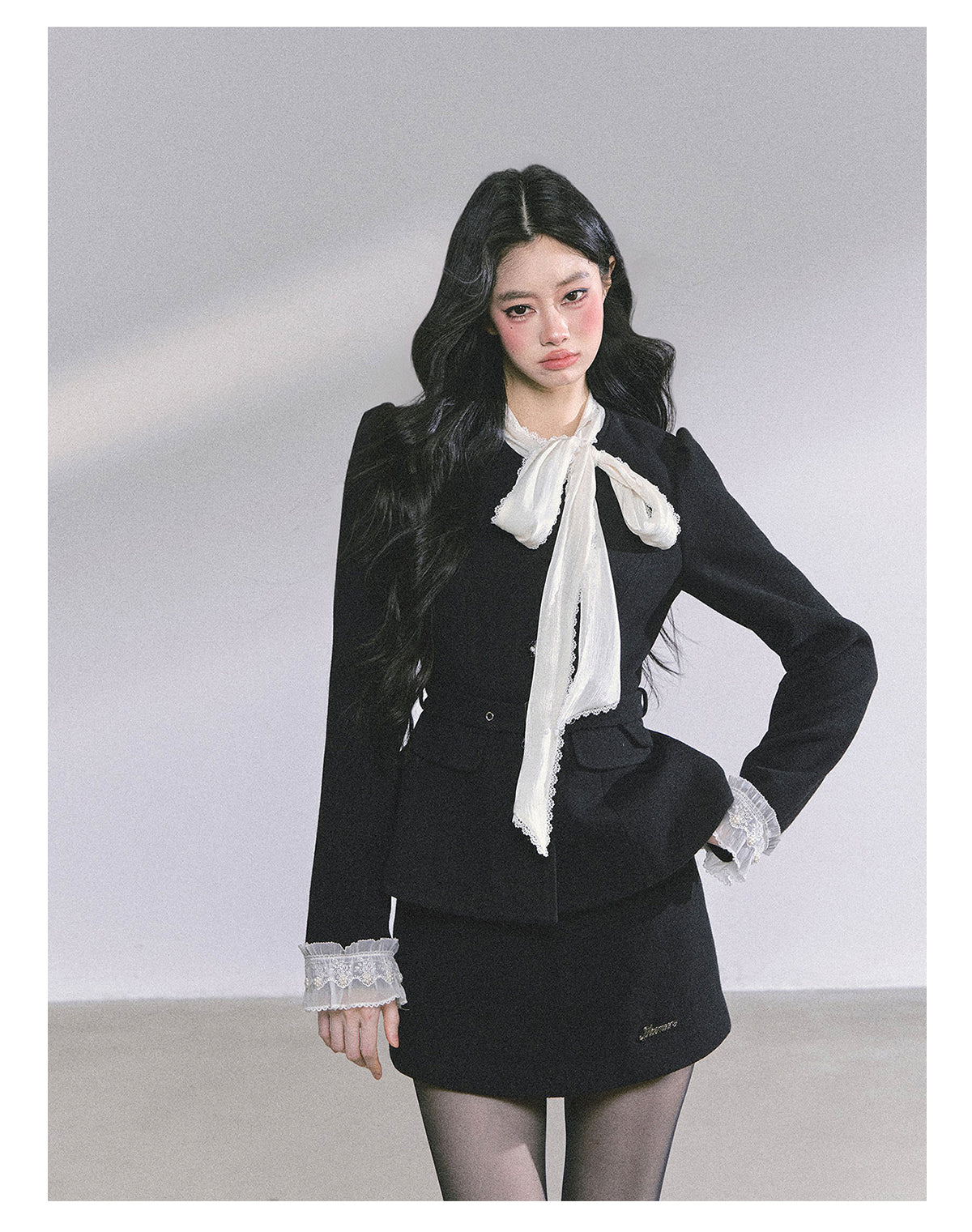 ShaoYeYan French Elegant Heiress Style Slim-Fit Blazer