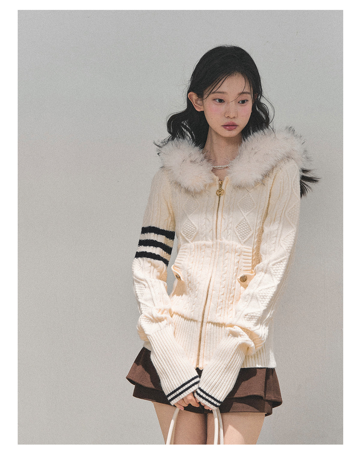 ShaoYeYan Only She Walked By Hooded Sweater