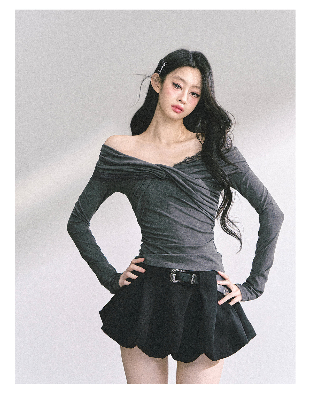 SHAOYEYAN Pure Desire Off-Shoulder Lace Tee