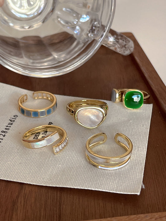 VIGVOG Geometric Emerald-Tone Ring Collection