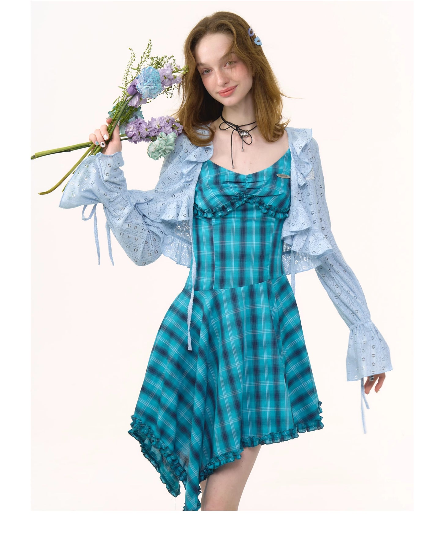 ziziFei Retro Plunge Neckline Dress