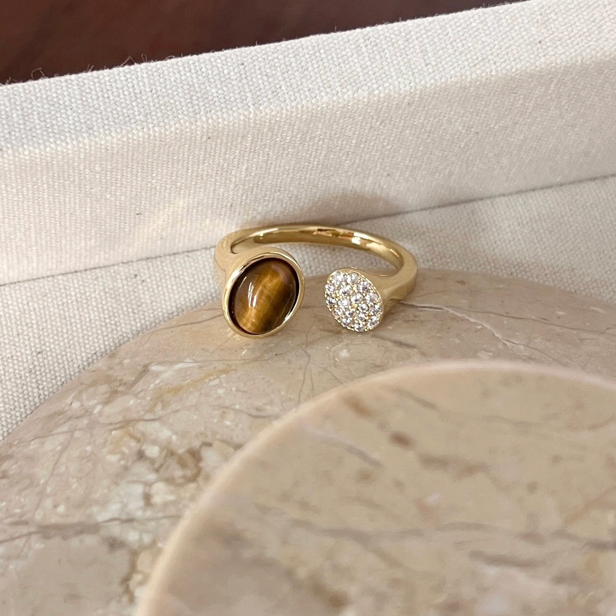 VIGVOG Geometric Gemstone Rings
