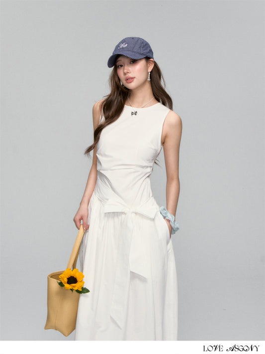 AsGony Minimalist Sleeveless Tie-Front Dress