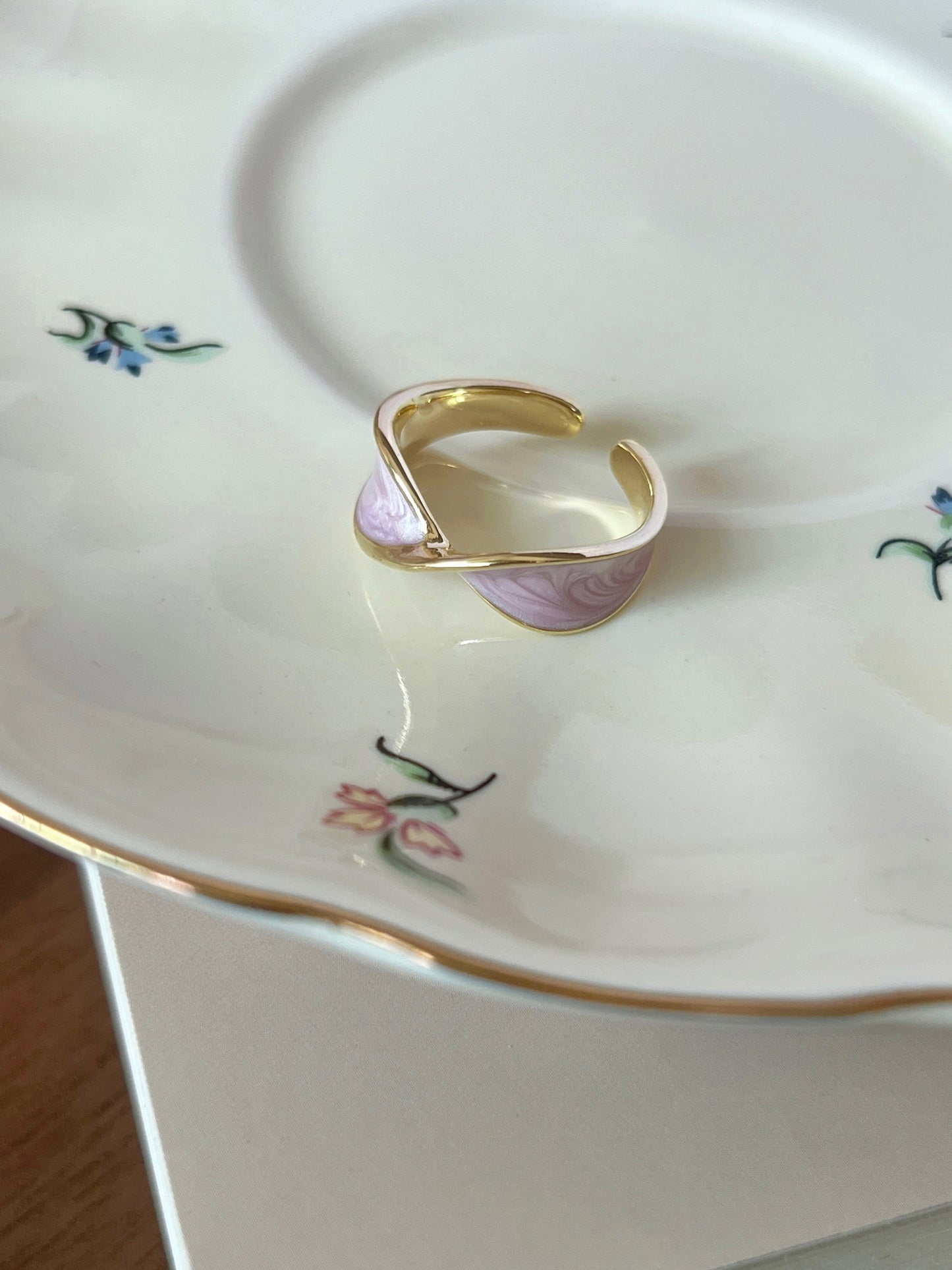 VIGVOG Enamel & Pearl Princess Ring Collection