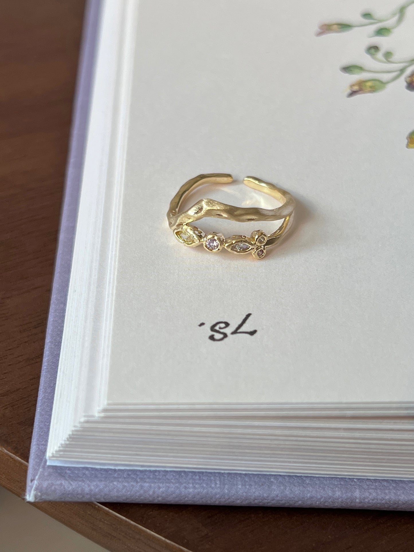 VIGVOG Enamel & Pearl Princess Ring Collection