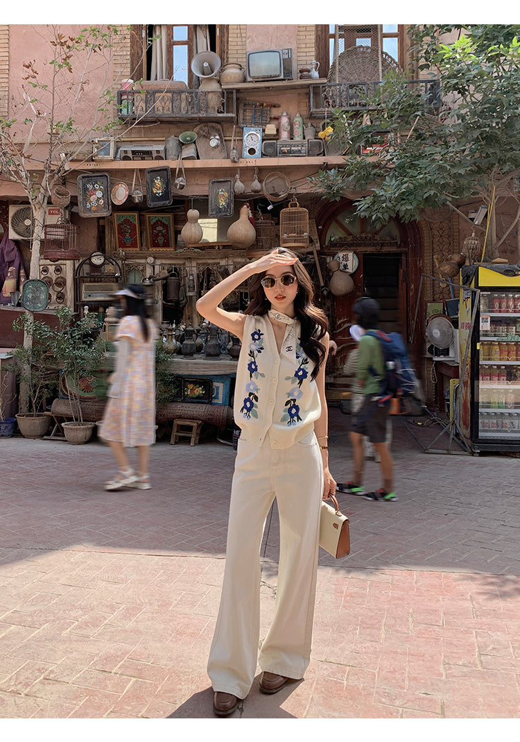 MULVAN Embroidered Vest