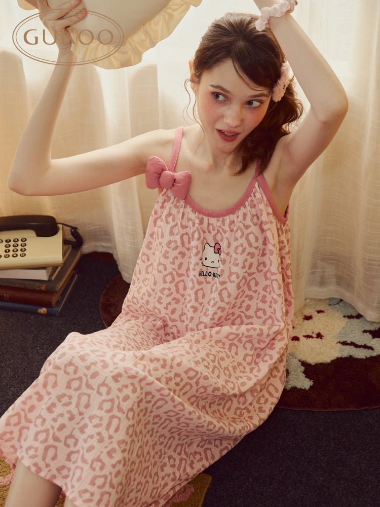 Gukoo Hello Kitty & Leopard Print Sleepwear