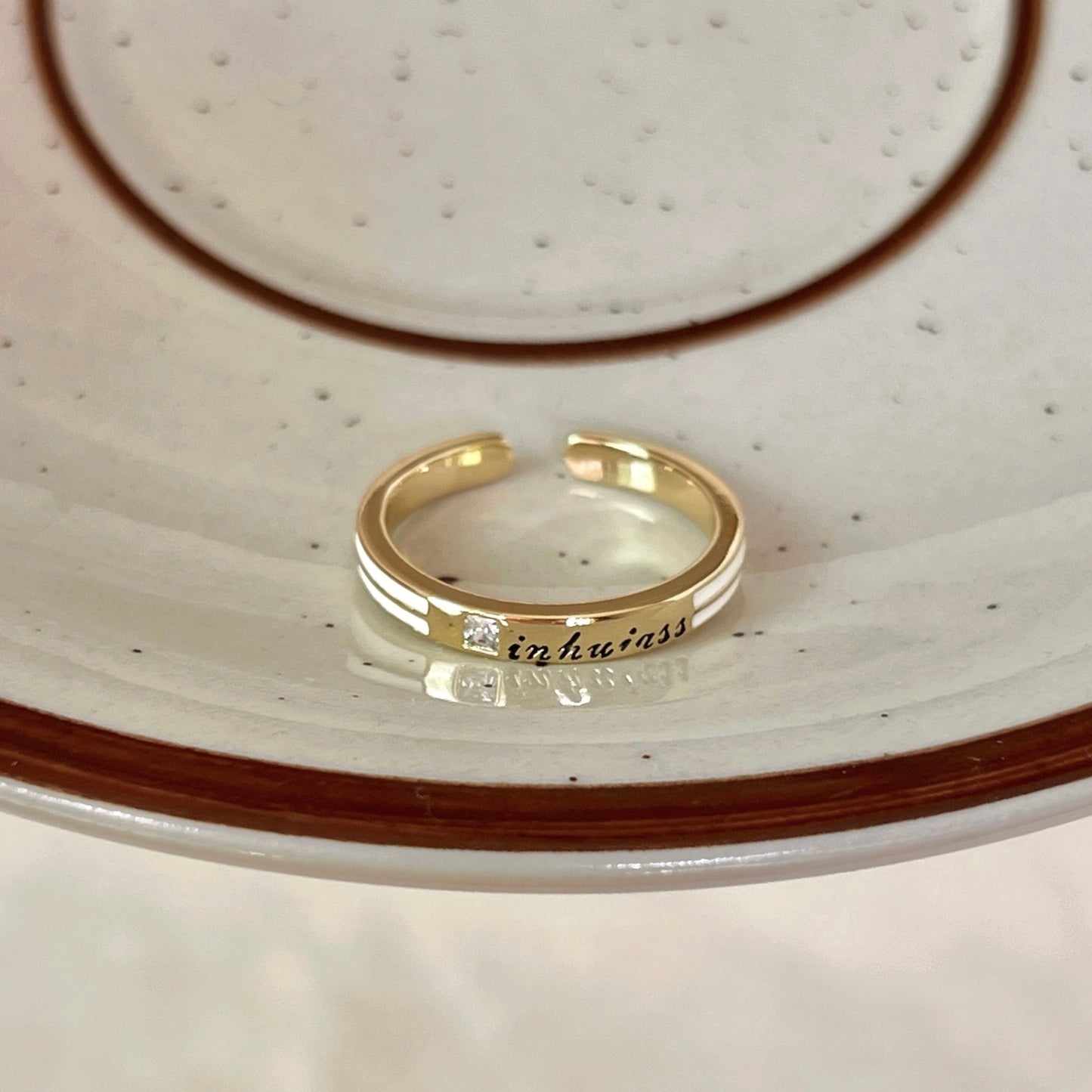VIGVOG Minimalist Geometric Rings