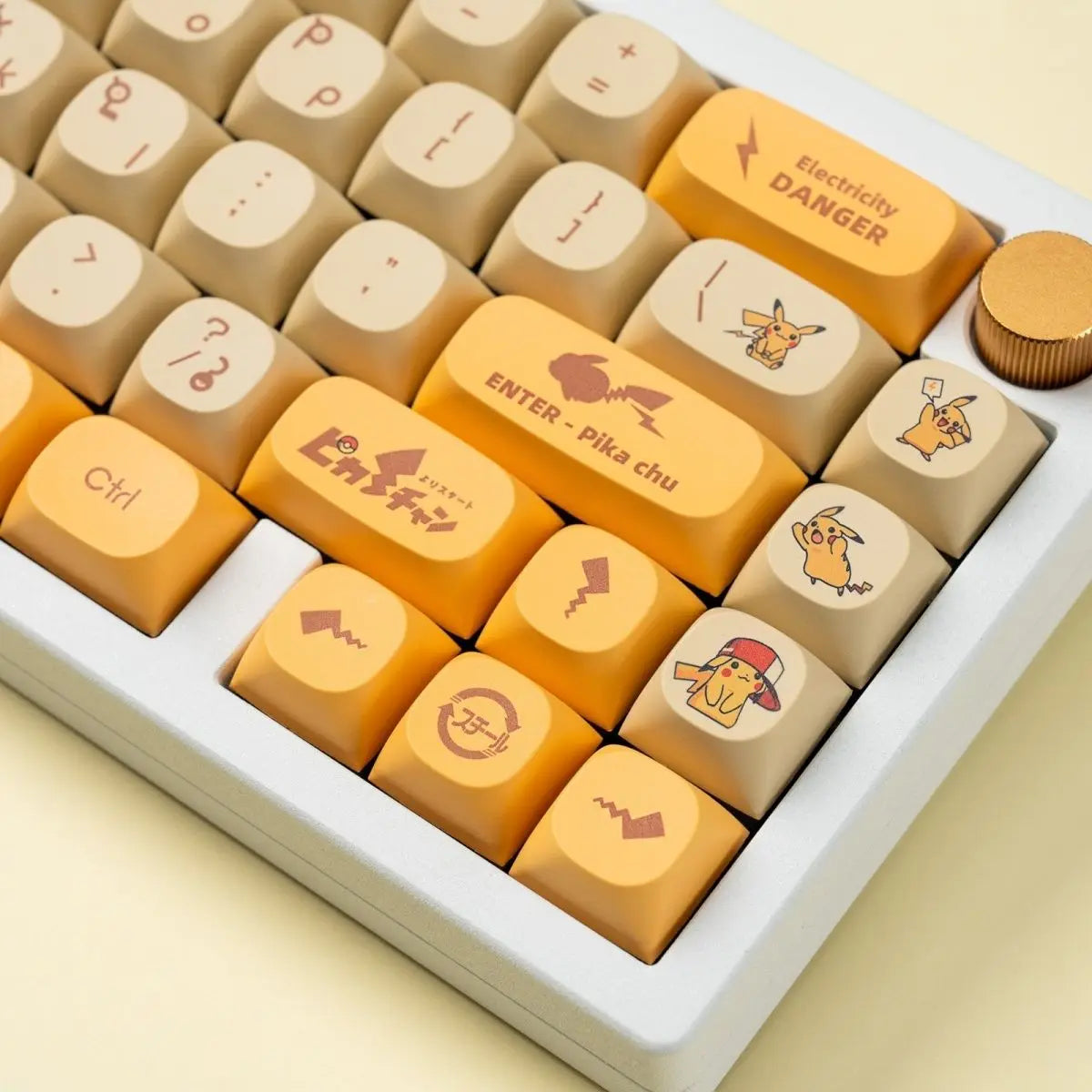 Pokémon Pikachu Keycap Set