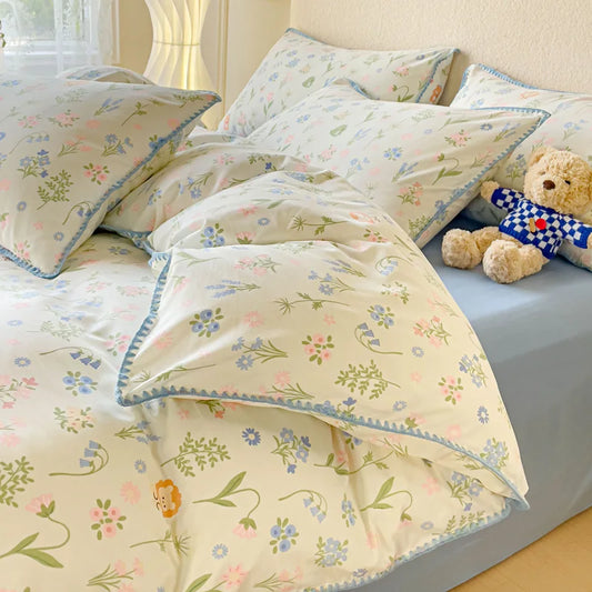 Pastoral Floral Bedding Set