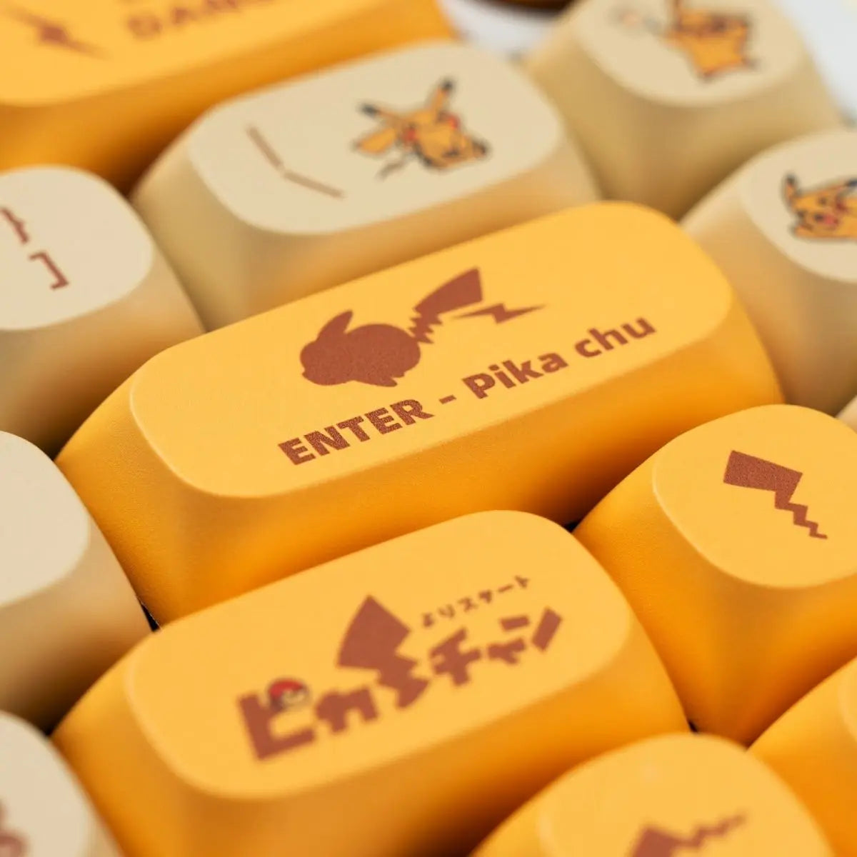 Pokémon Pikachu Keycap Set