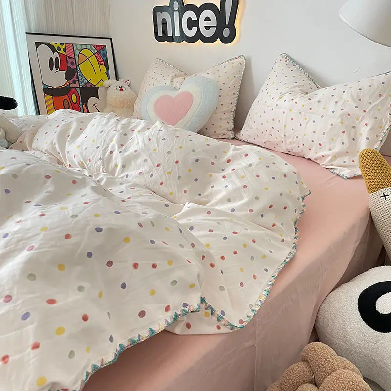 Simple Colorful Dot Bedding Set