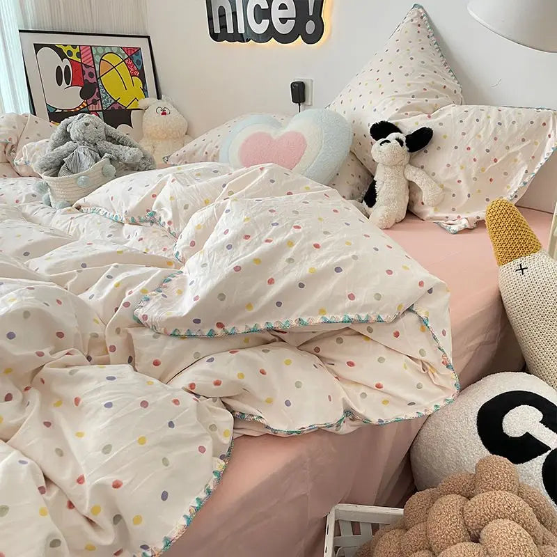 Simple Colorful Dot Bedding Set