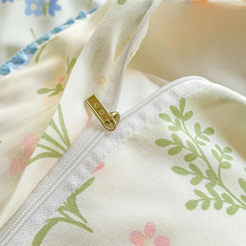 Pastoral Floral Bedding Set